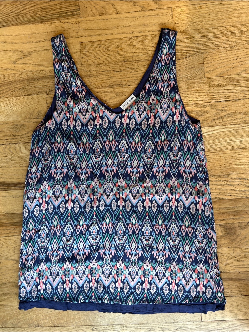 🌸3 FOR $20🌸 Navy Geometric Print Sleeveless Tank Top - Women - Picture 3 of 7